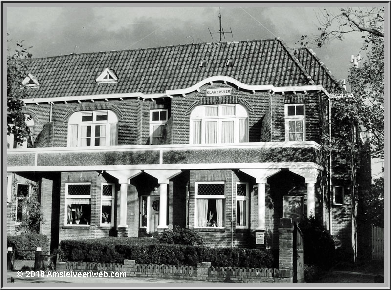 492-496 - Woonhuizen onder meer van huisarts Dijkstra