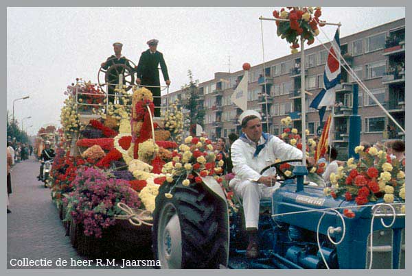 Bloemencorso 1964 Amstelveenweb