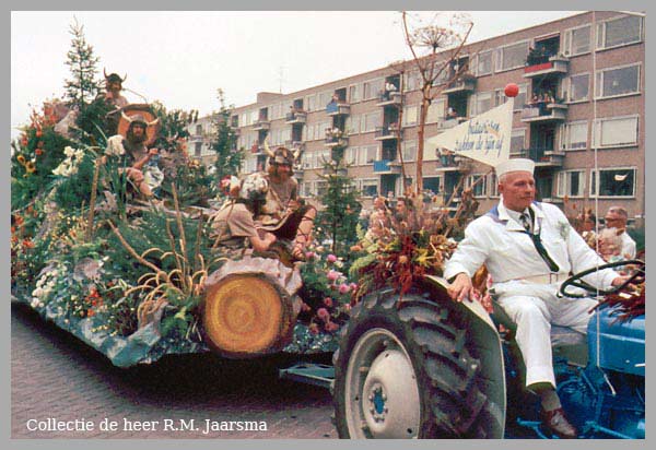 Bloemencorso 1964 Amstelveenweb