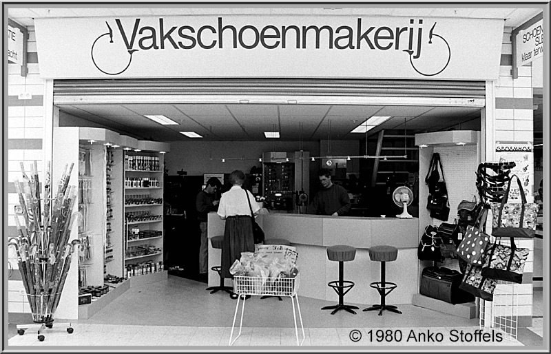 Vakschoenmakerij.