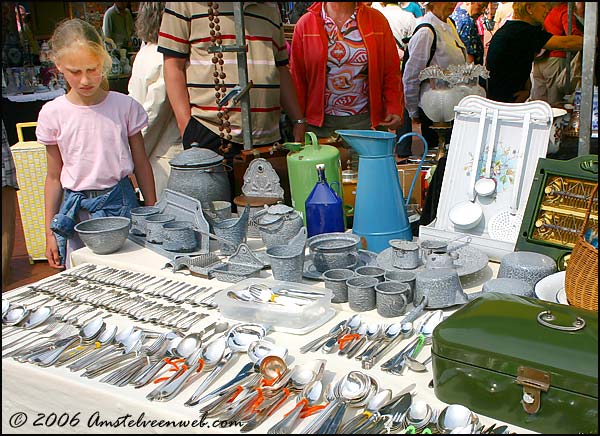 Antiekmarkt in Amstelveen    