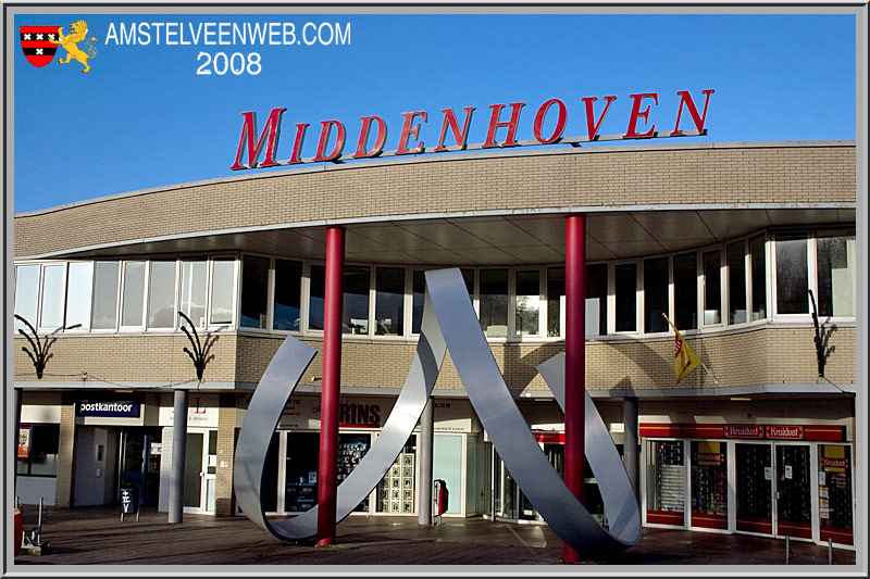 Winkelcentrum Middenhovenheropend