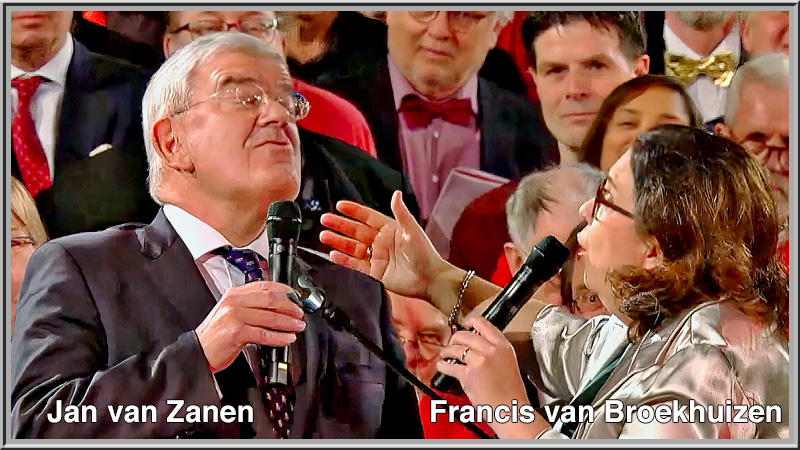 Jan Van Zanen zingt inKerst-Sing-Along
