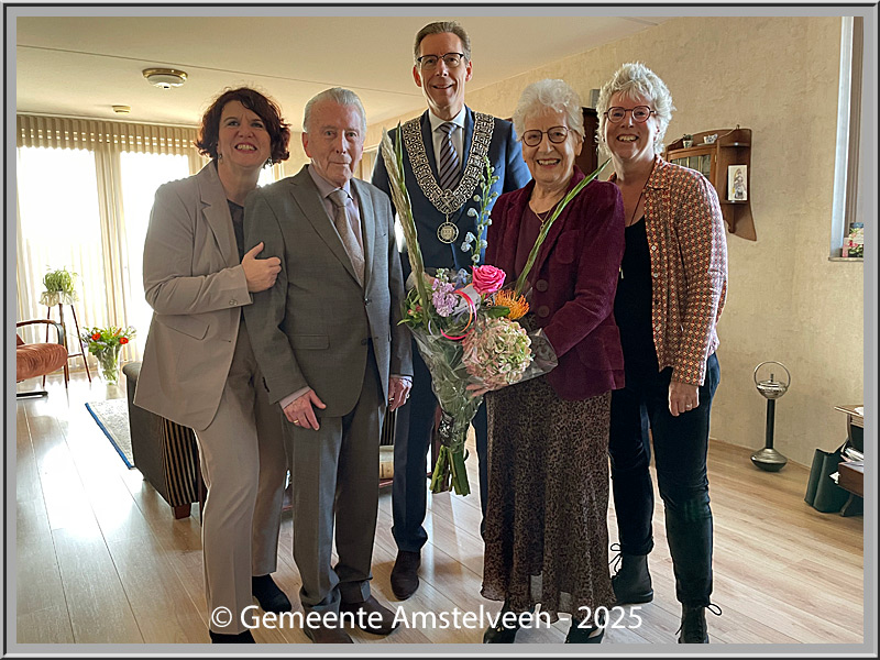 Diamanten Bruidspaar=60 jaarDhr en Mw Koekkoek-Ouwerkerk