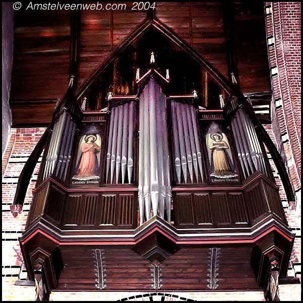 2004-Urbanusnes-orgel-close.jpg